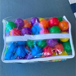 100 plastic ball pit balls